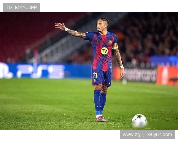 巴萨反击终成经典，拉菲尼亚凌空抽射入网