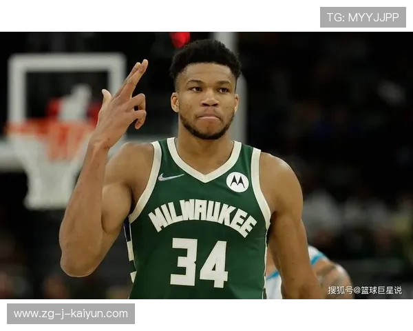 字母哥后撤步跳投稳住比赛节段，雄鹿掌控全场